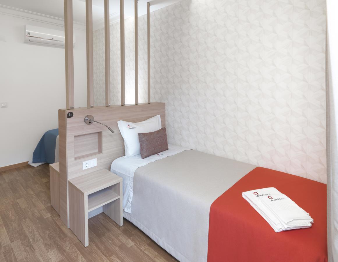 Alunni Stacc Guesthouse Lissabon Buitenkant foto