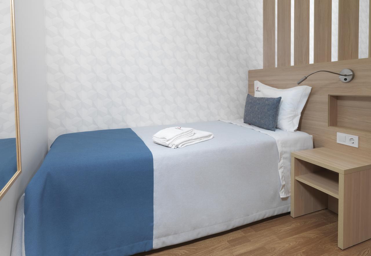 Alunni Stacc Guesthouse Lissabon Buitenkant foto