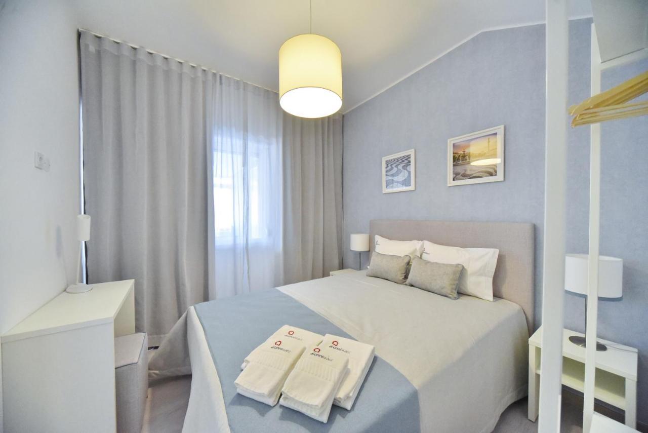 Alunni Stacc Guesthouse Lissabon Buitenkant foto