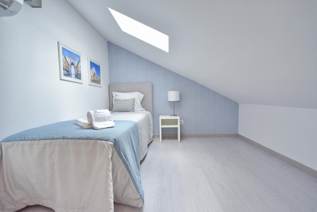 Alunni Stacc Guesthouse Lissabon Buitenkant foto